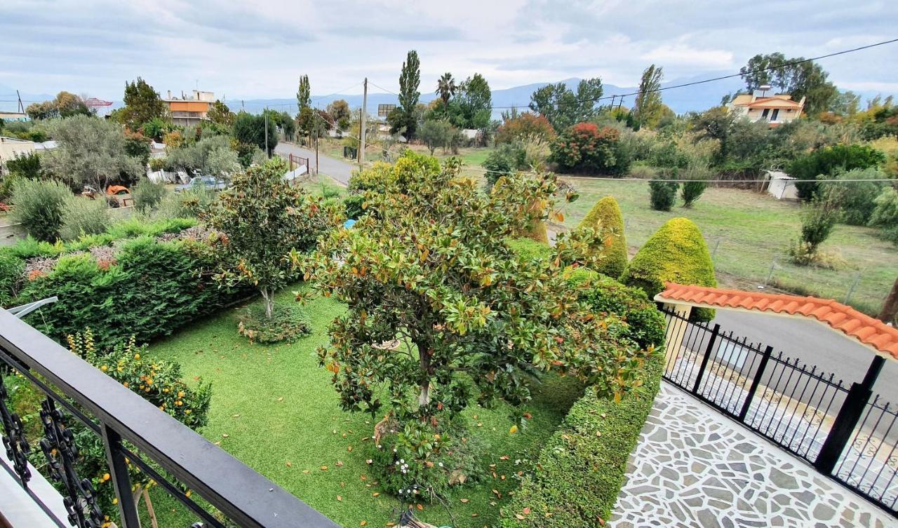 Vacation And Relaxation Home Oropos Nea Palatia Esterno foto
