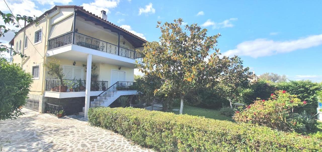 Vacation And Relaxation Home Oropos Nea Palatia Esterno foto